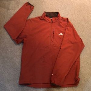 The North Face Apex 1/4 zip